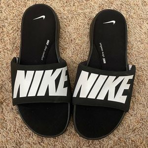 Nike memory foam slides